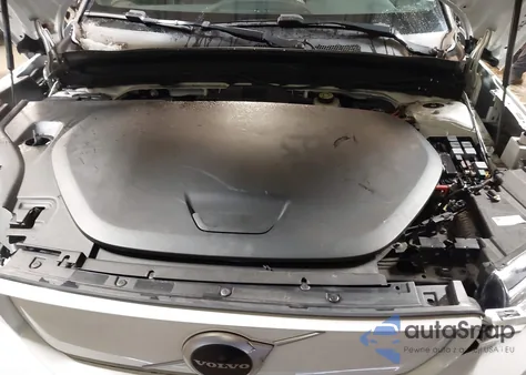 2021 Volvo Xc40 Recharge Pure Electric P8 from USA, damaged, VIN YV4ED3UR0M2553467